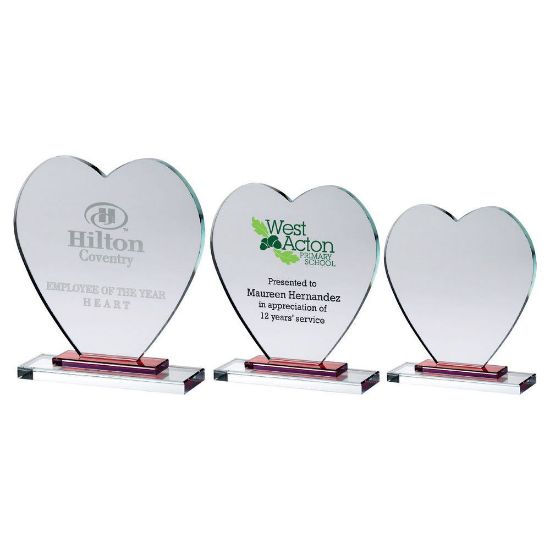 Trophy Distributors - Clear Glass Heart With Red Stepped Base (10mm ...