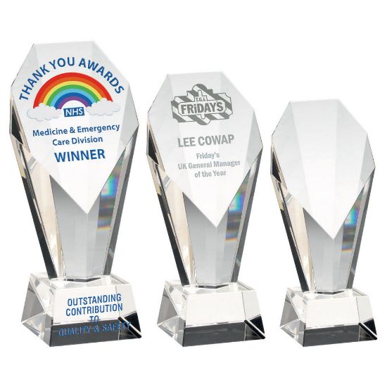 Trophy Distributors - Clear Glass Obelisk On Base - 9.25in